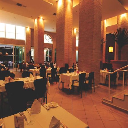 Vitoria Hotel Concept Campinas Campinas  Étterem fotó